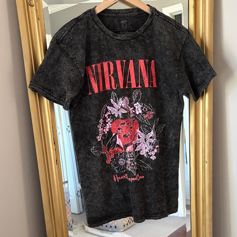 NIRVANA Black Tee with Red and Pink Floral Design